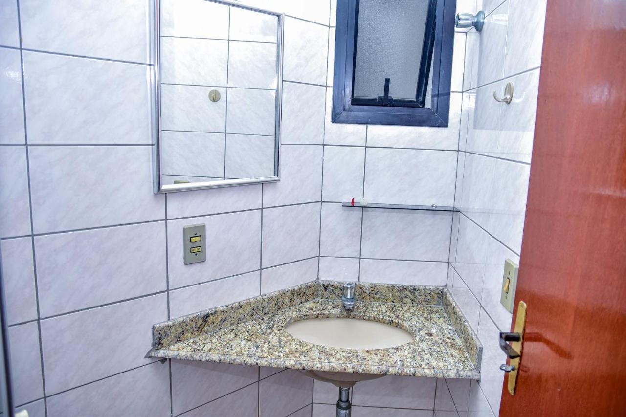 Apto C Piscina E Acesso Exclusivo A Praia, Guarujá Esterno foto